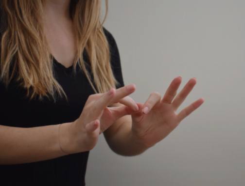 The Sign Language Advantage: Baby Sign Language for Language Delay