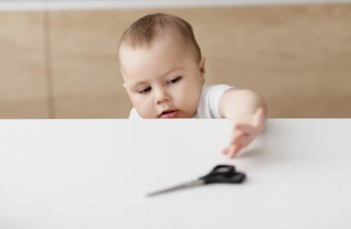 How to Choose the Right Door Stopper for Your Toddler