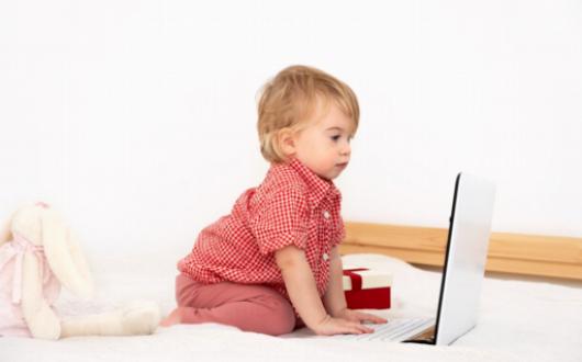 The Importance of Limiting Screen Time for Healthy Development in Babies